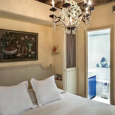 Hotel Caron De Beaumarchais-2